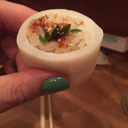 tanoshi squid sushi
