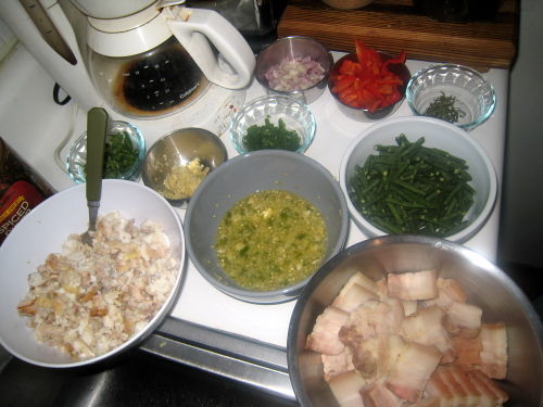 Cramped kitchen mise en place