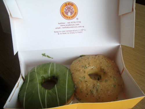 J.co green tea and cheese donuts