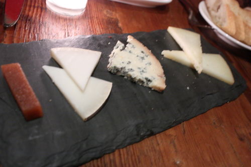 Mercat cheese plate