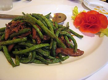 Grand sichuan house duck with string beans