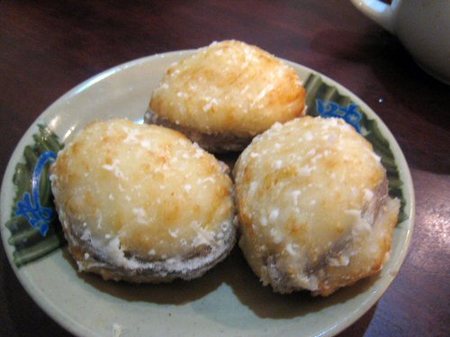 Vegetarian_dim_sum_stuffed_lotus_ro