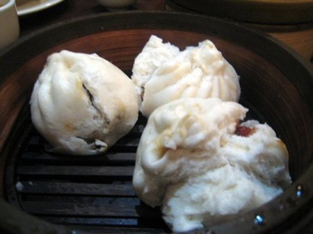 Vegetarian_dim_sum_pork_buns