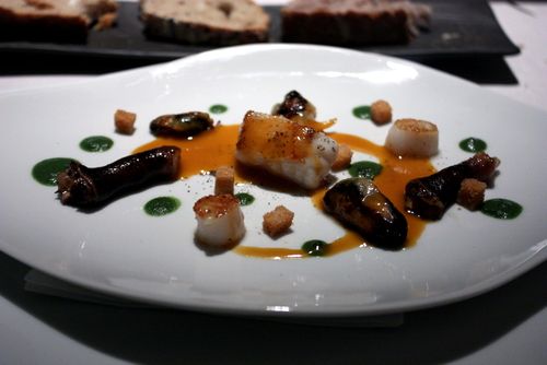 Sergi arola gastro seafood with seaweed mojo