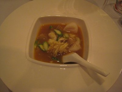Whampoa_club_golden_seafood_soup