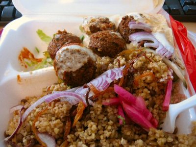 Alfanoose_falafel_platter