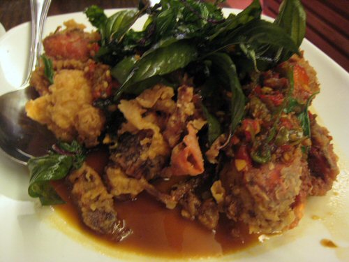 Sripraphai soft shell crab