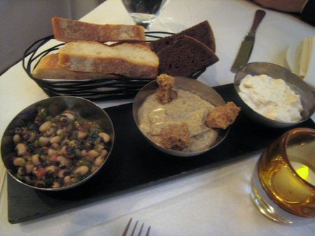 Athens_tavern_dips