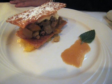 Athens_tavern_pineapple_phyllo