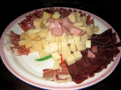 Bacaro_salumi_and_cheese