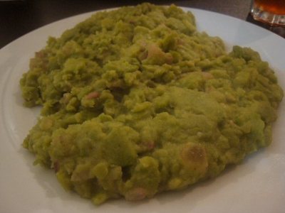 Southern_barbarian_broad_beans