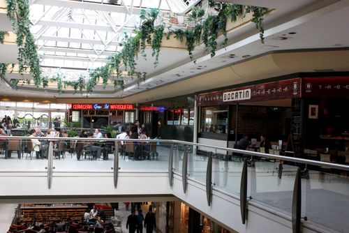 Vaguada food court