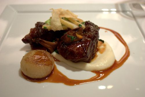 Graffit braised veal cheeks