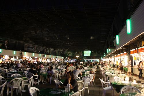 Suan lum night bazaar food court