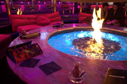 Peppermill lounge firepit