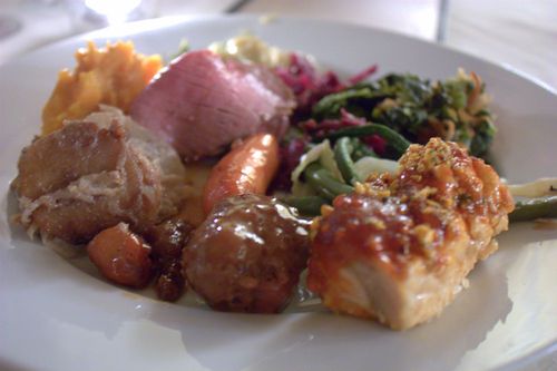 Red rooster christmas buffet plate two