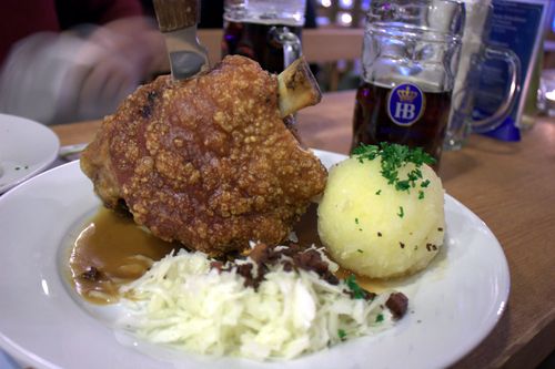 Hofbrauhaus berlin pork shank