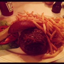 Minetta tavern black label burger