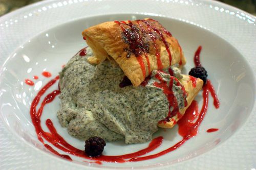 Bock bistro pastry with poppy seed cream