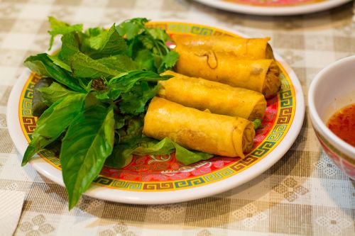 Bun-ker crab spring rolls